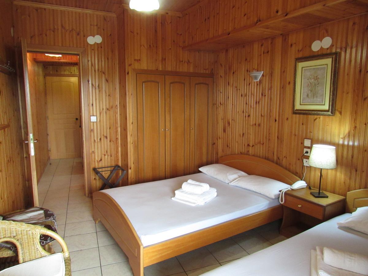 Balogiannis Hotel Paralia Pantaleimonos Buitenkant foto